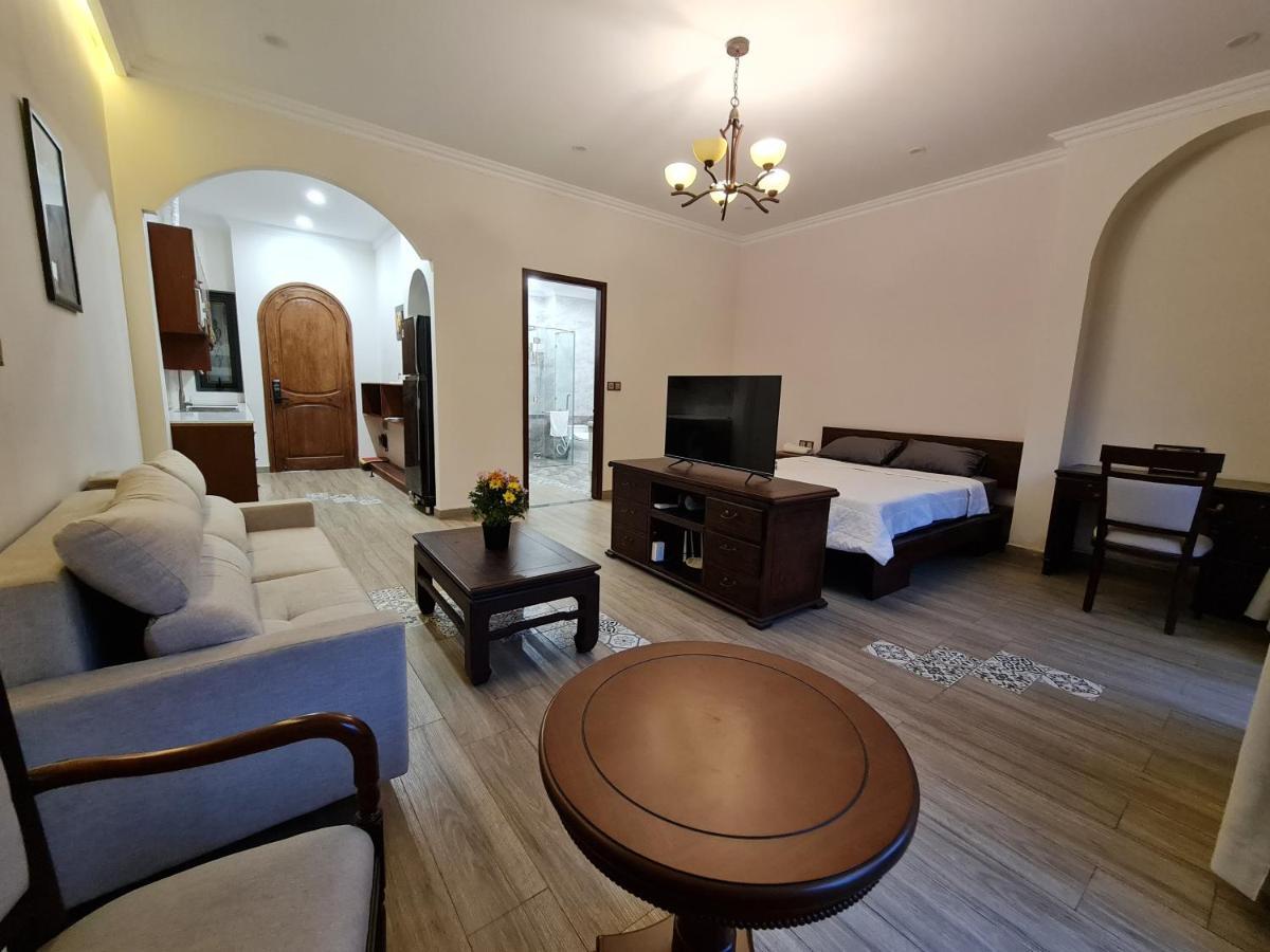Apartment In D1 *